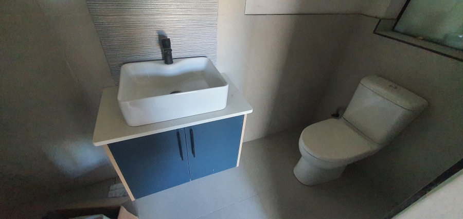 4 Bedroom Property for Sale in Mossel Bay Central Western Cape